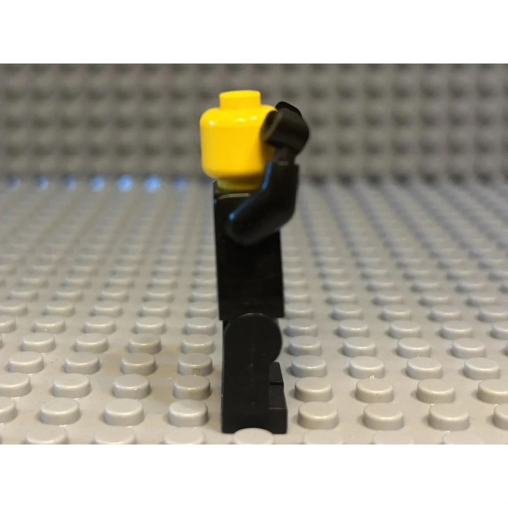LEGO Ninjago Cole Minifigure Stone Armor Black Ninja with Shoulder Pads njo093